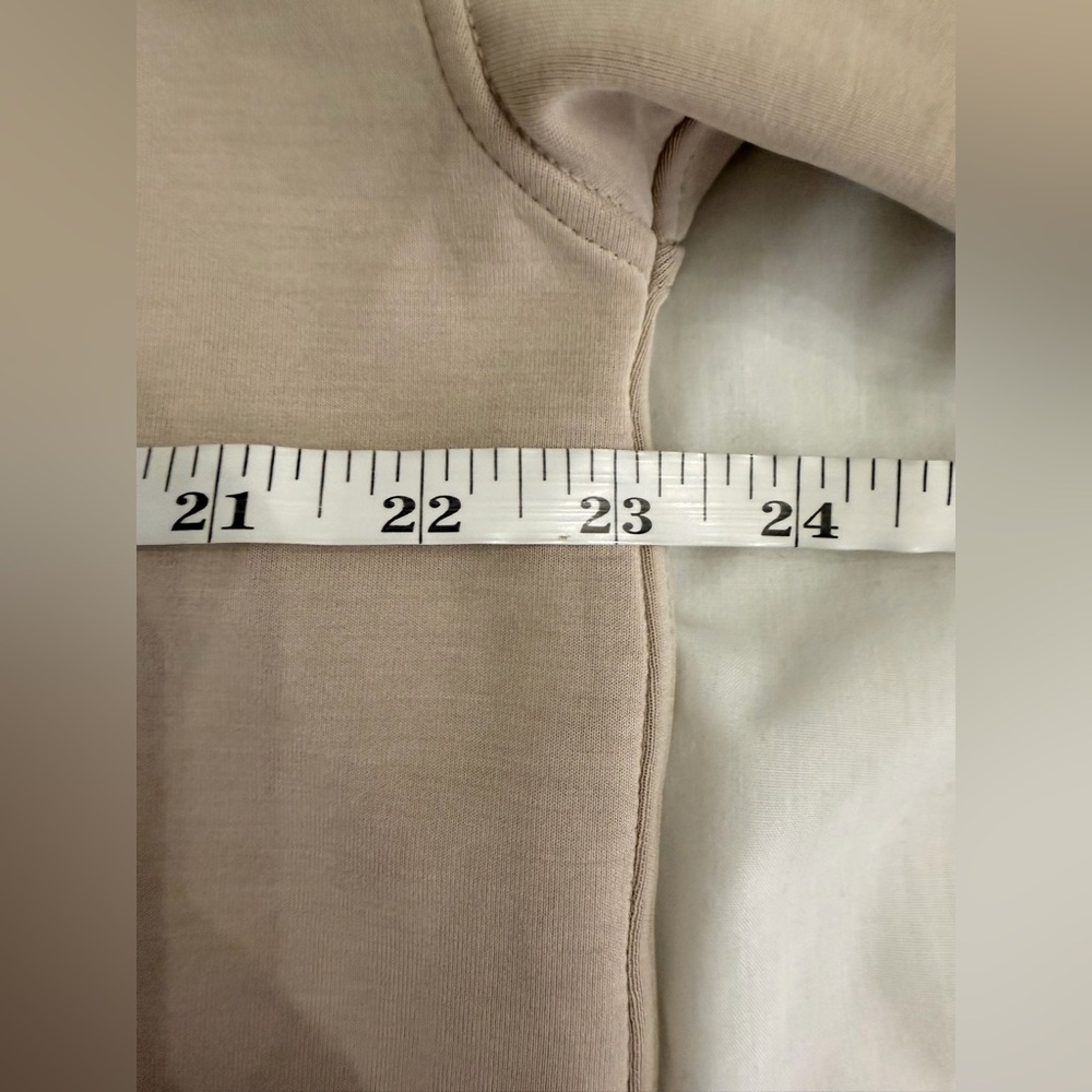 NWOT Lululemon Brushed Softstreme Half Zip Riverstone - Picture 8 of 9